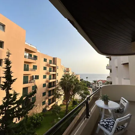 Laser Pedra De Abreu * Φουνκάλ